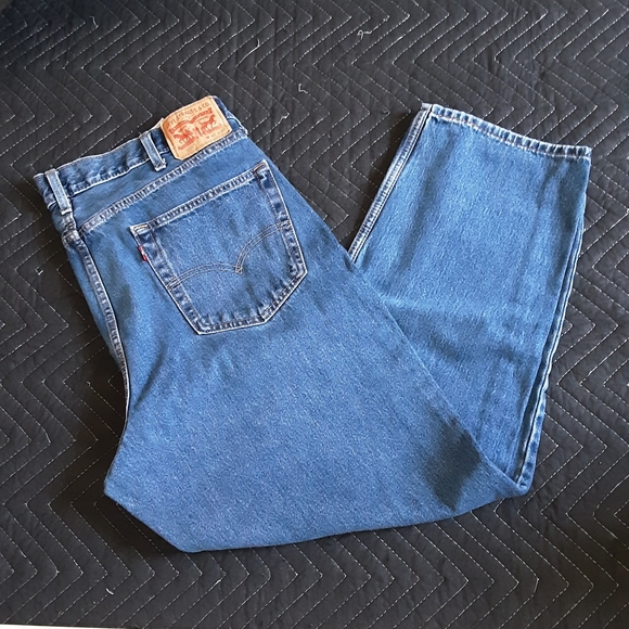 Other - Levi's 550